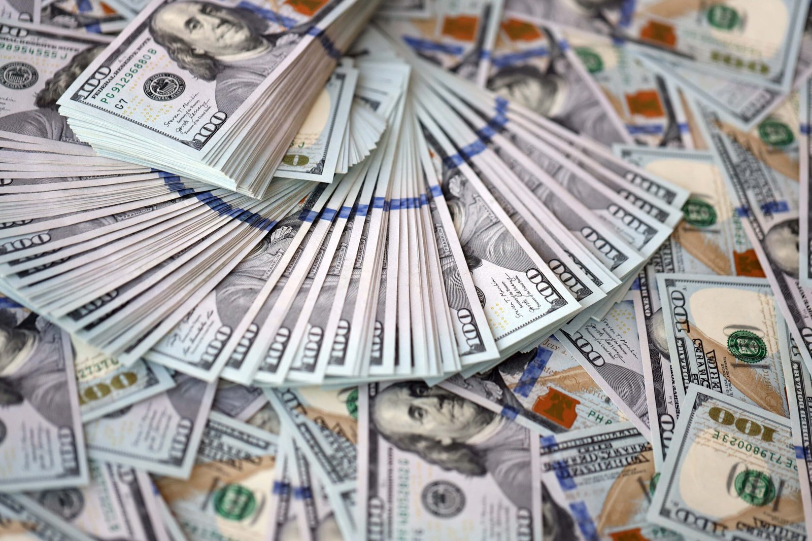 Unlock Abundance: The Life-Changing Benefits of Clearing Your Money Blocks